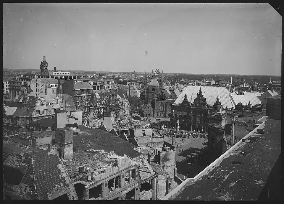 Marktplatz, Blick von Dach der Baumwollb&ouml;rse
