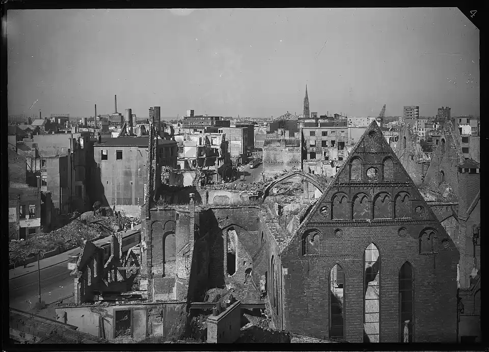 St.-Ansgarii-Kirche, Hutfilterstra&szlig;e
