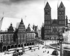 Marktplatz mit Rathaus und St.-Petri-Dom, (um 1950), Foto: Lohrisch-Achilles