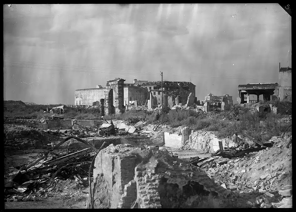 Haus Seefahrt, L&uuml;tzower Stra&szlig;e