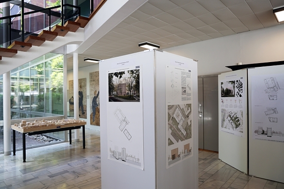 Magazinneubau Staatsarchiv Bremen, Bild 1 - Ausstellung im Eingangsbereich des Staatsarchivs