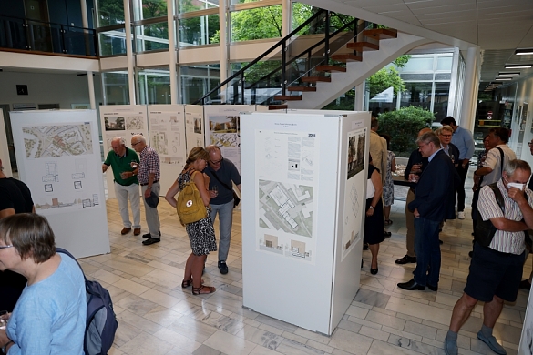 Magazinneubau Staatsarchiv Bremen, Bild 4 - Ausstellungseröffnung